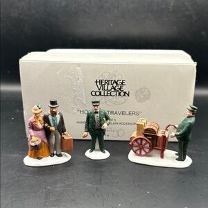 Dept 56 #5571-9 "HOLIDAY TRAVELERS" Heritage Village Collection Vintage Set 3